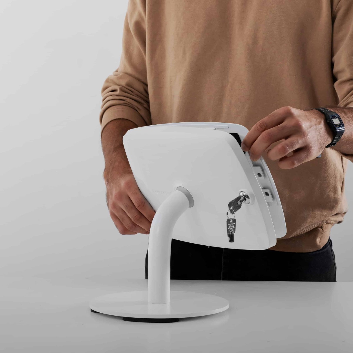 Bouncepad Counter 60 freistehende Tablet Halterung für Theke