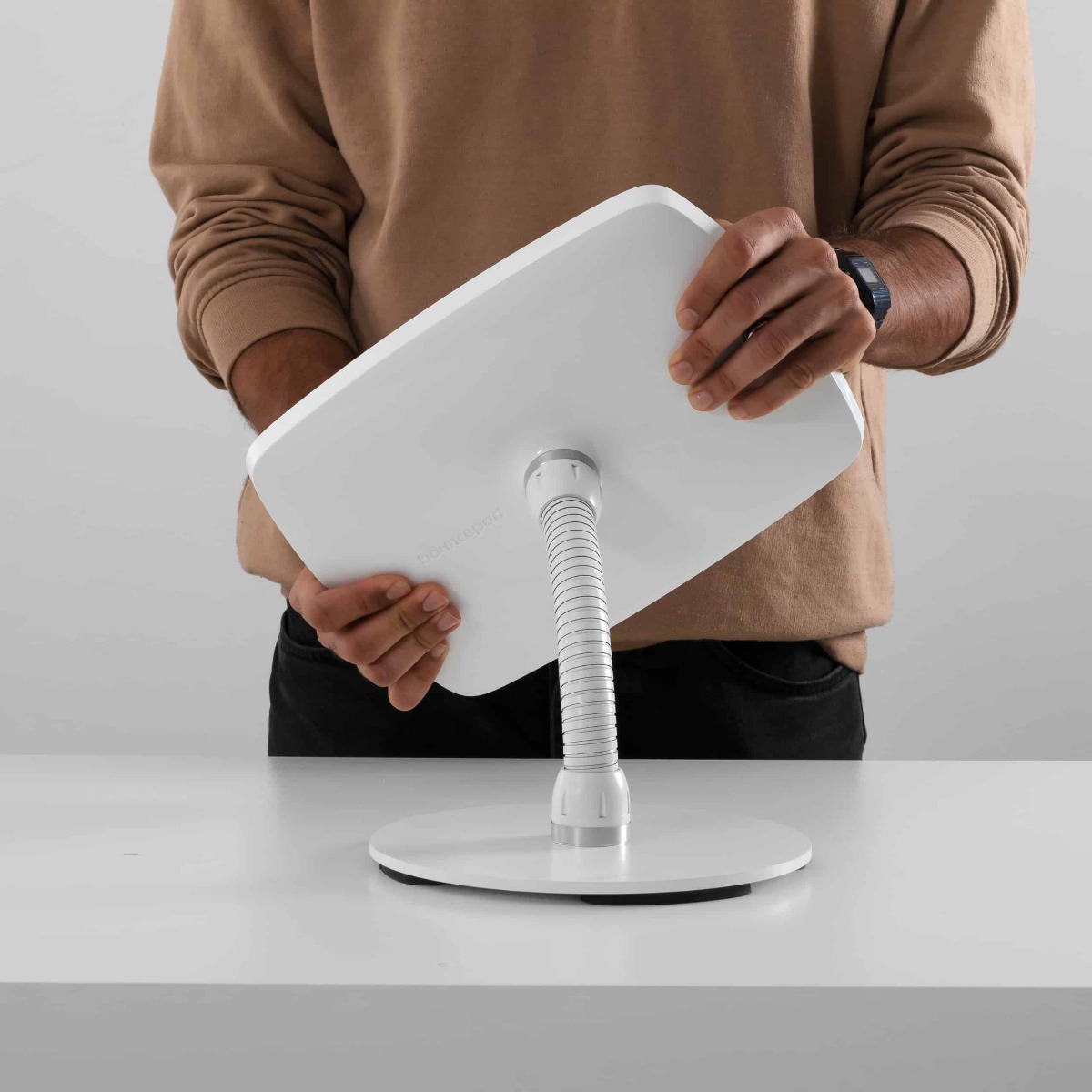 Bouncepad Counter Flex Tablet Kiosk mit stabilem Fuß und Schwanenhals