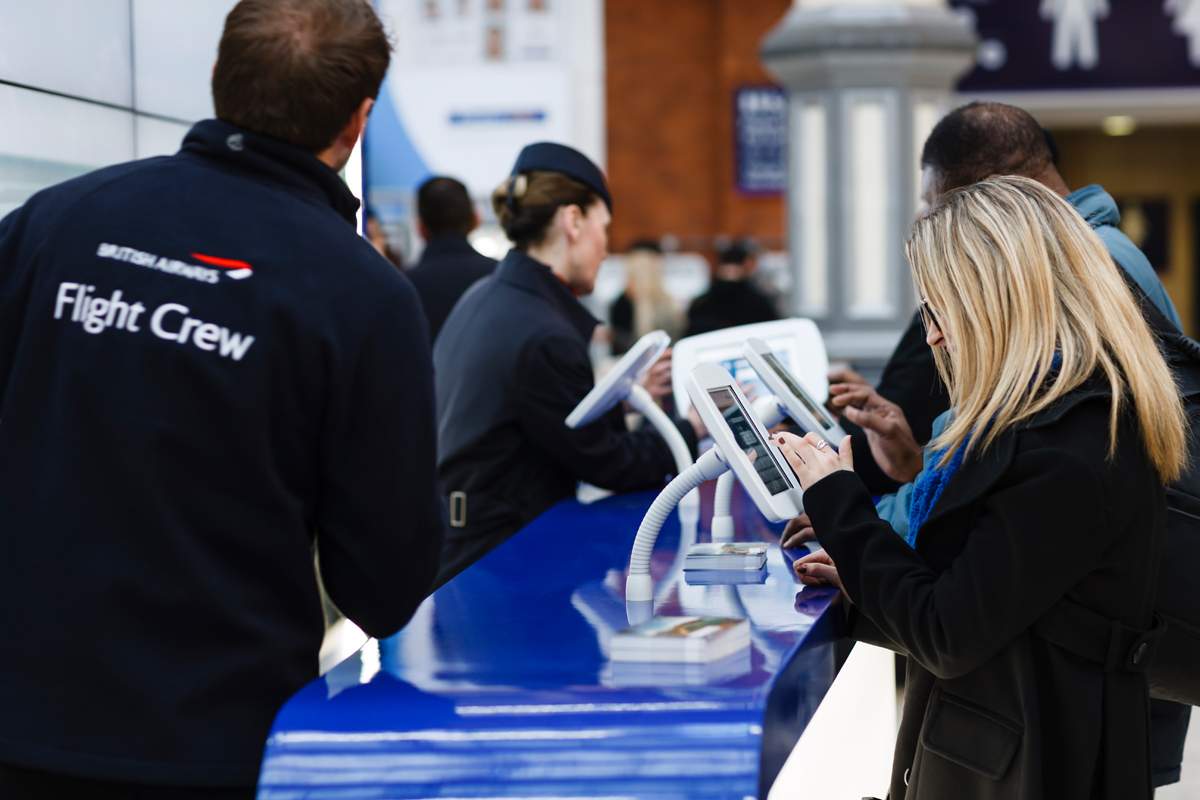 Bouncepad Flex Tablet und iPad Halterung mit Schwanenhals