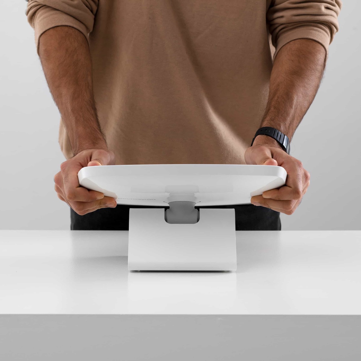 Bouncepad Flip kippbares Tablet / iPad kiosk