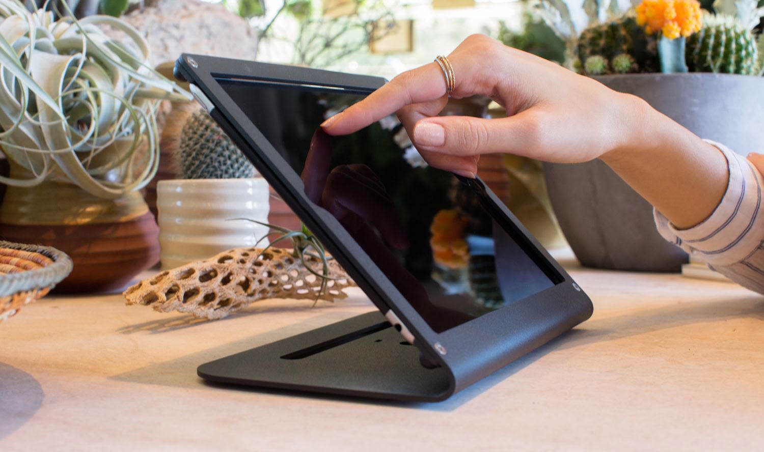 WindFall iPad Tischhalterung für iPad 10.2-Zoll
