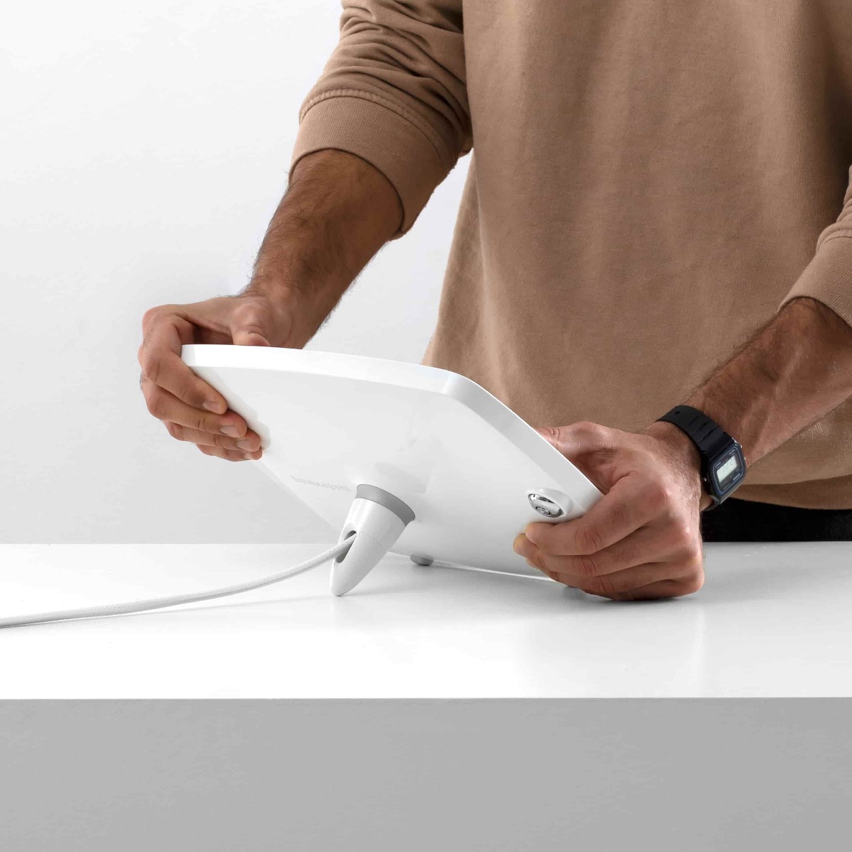 Bouncepad Lounge sichere Tablet/iPad Halterung mit Sicherheitskabel