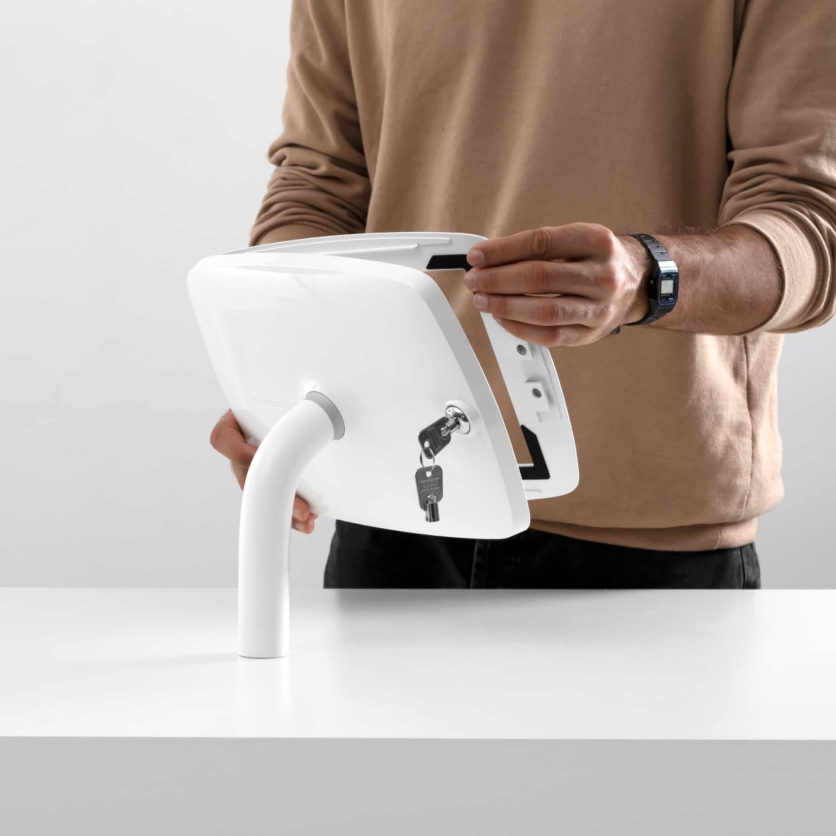 Bouncepad Static 60 Tablet Kiosk zur Montage auf einer Theke